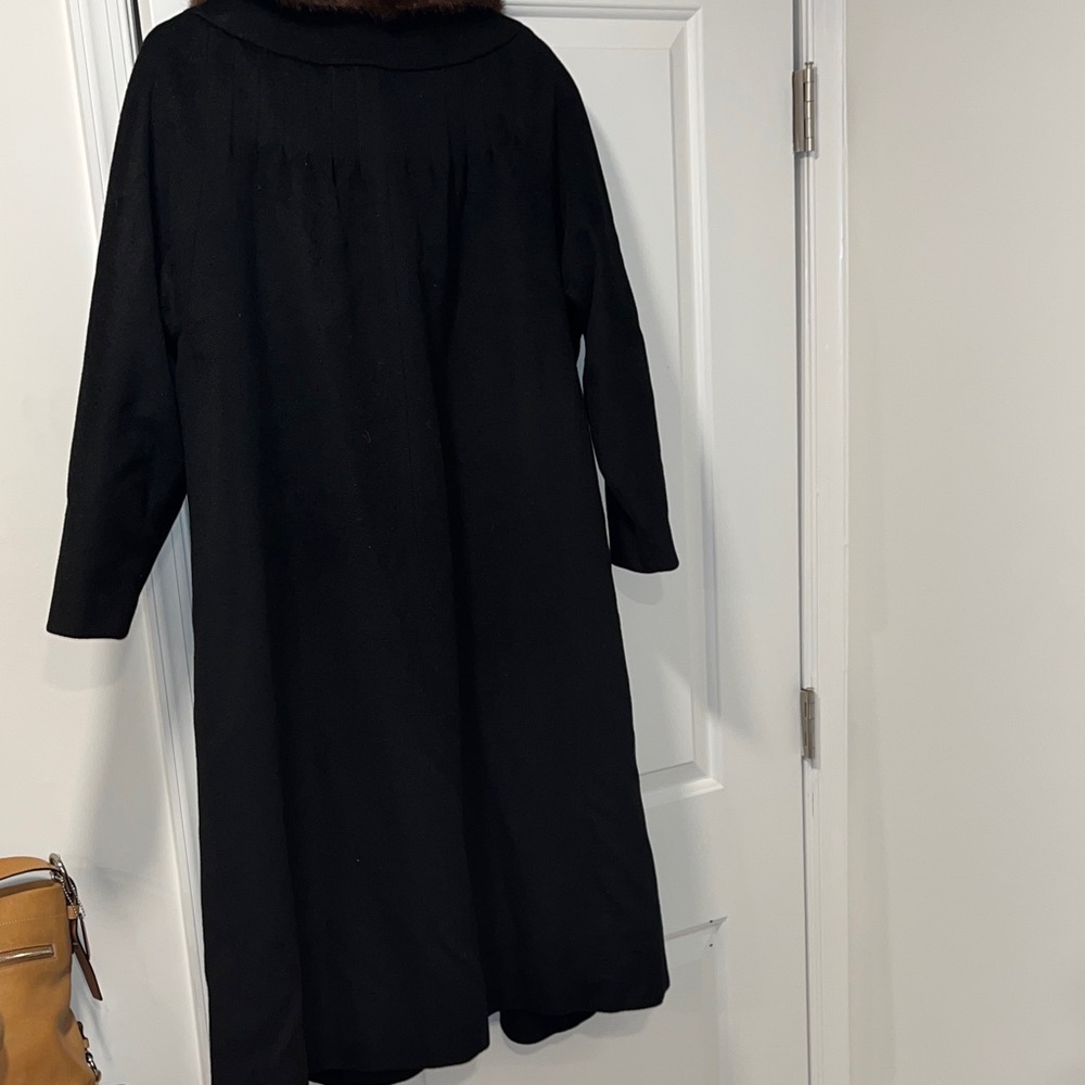 Bramson wool swing coat with mink collar - Picture 7 of 7